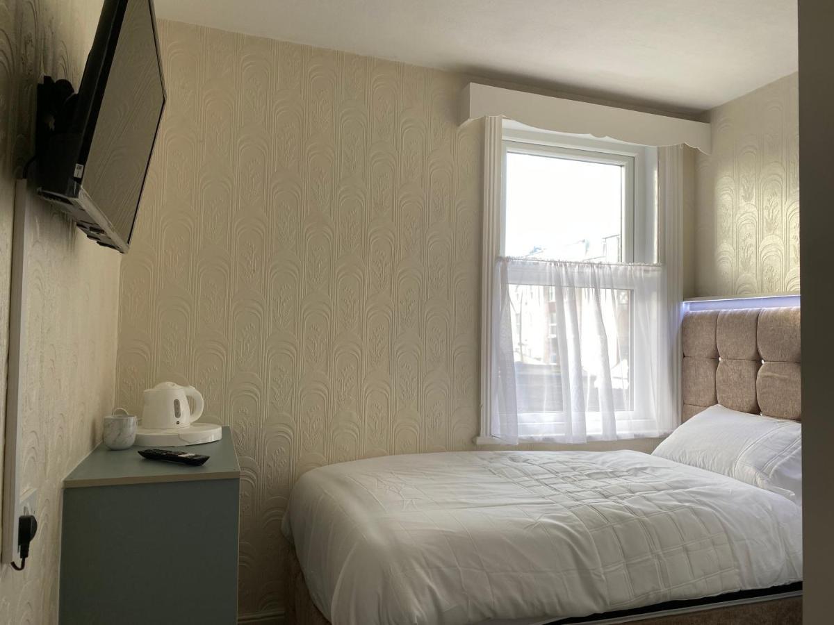 Hotel Sylvern House à Scarborough Extérieur photo